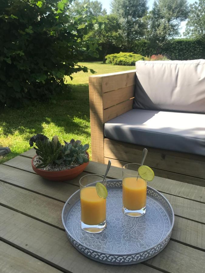 Bessines Logis De Pierre Levee B&B 외부 사진