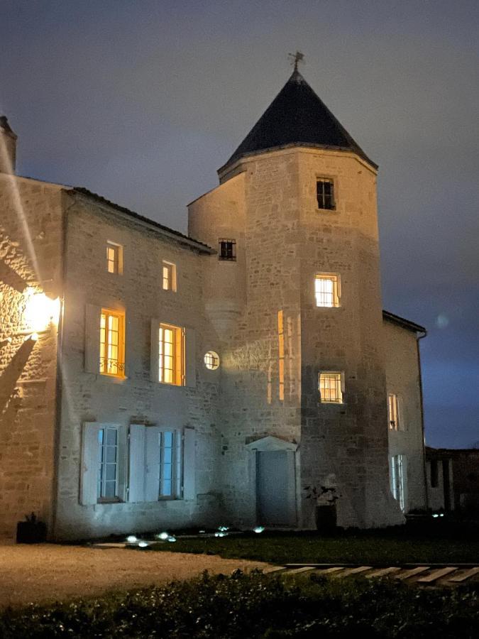 Bessines Logis De Pierre Levee B&B 외부 사진